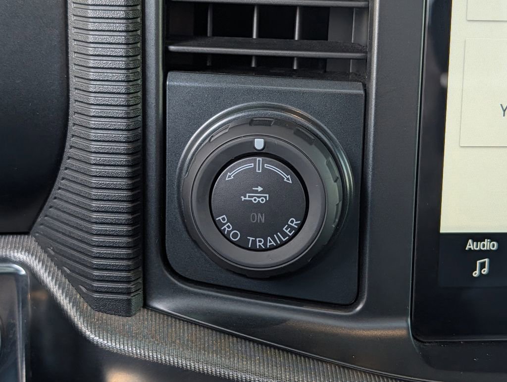 Used 2025 Ford F150 Raptor image 18