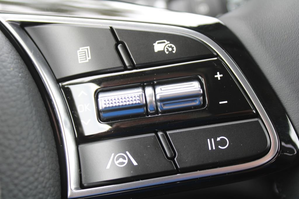 New 2026 Kia Seltos EX image 29