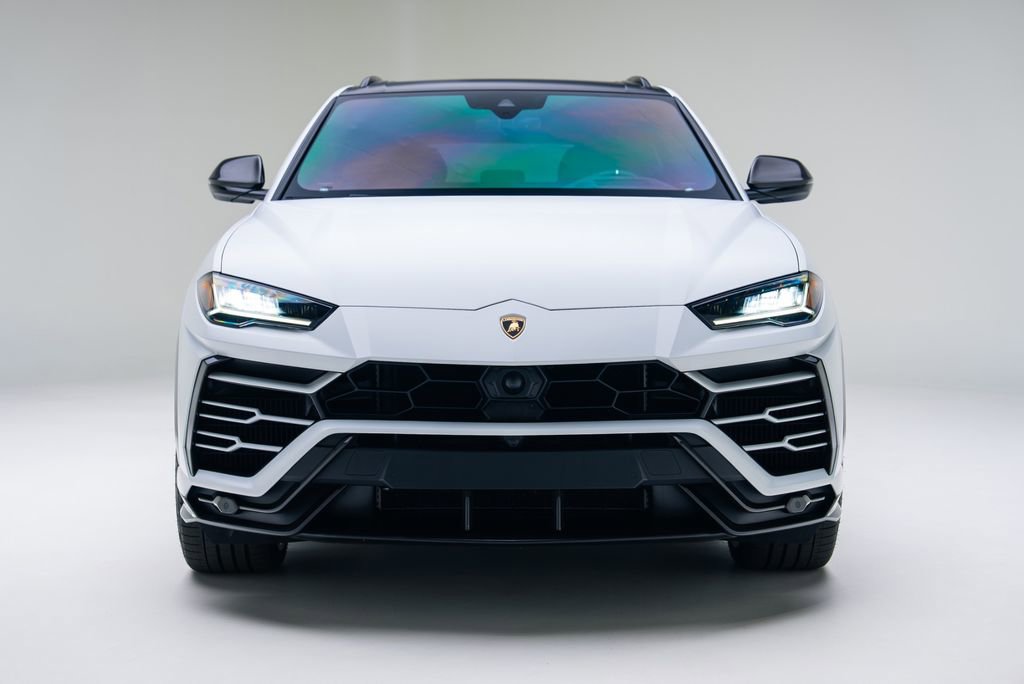 Used 2022 Lamborghini Urus image 4