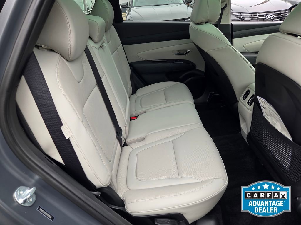 Certified 2025 Hyundai Tucson Limited AWD/4WD image 11
