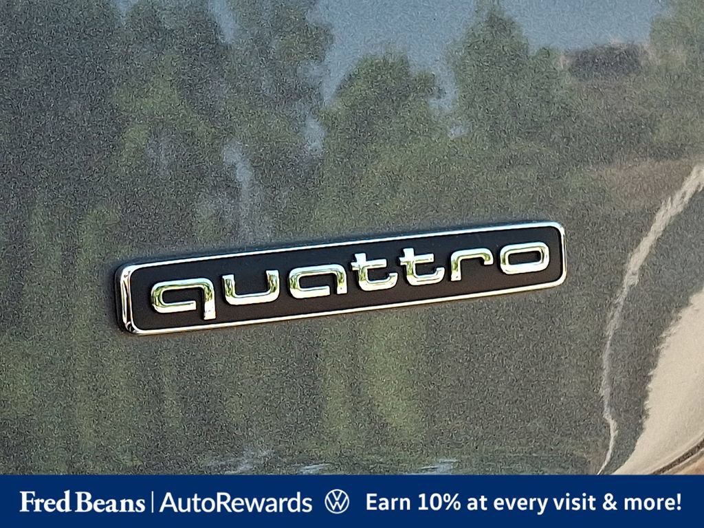 Used 2023 Audi Q5 e Premium Plus w/ Premium Plus Package AWD/4WD image 39
