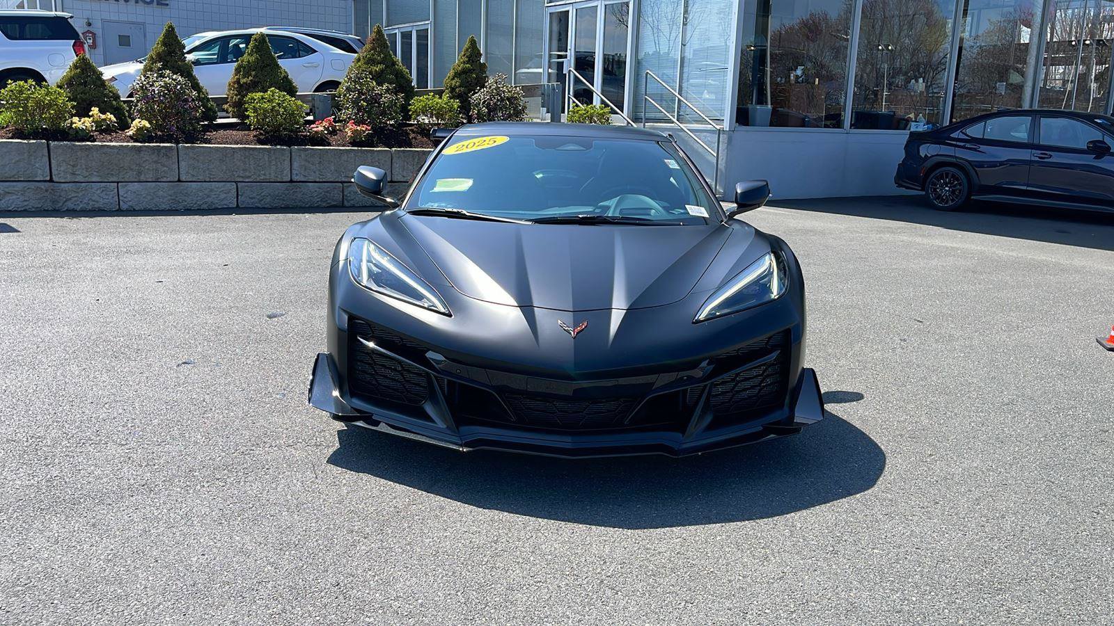 Used 2025 Chevrolet Corvette Z06 w/ Z07 Performance Package video 2