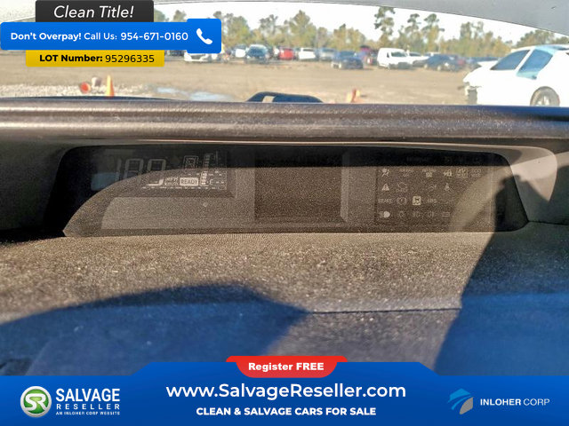 Used 2013 Toyota Prius C image 12