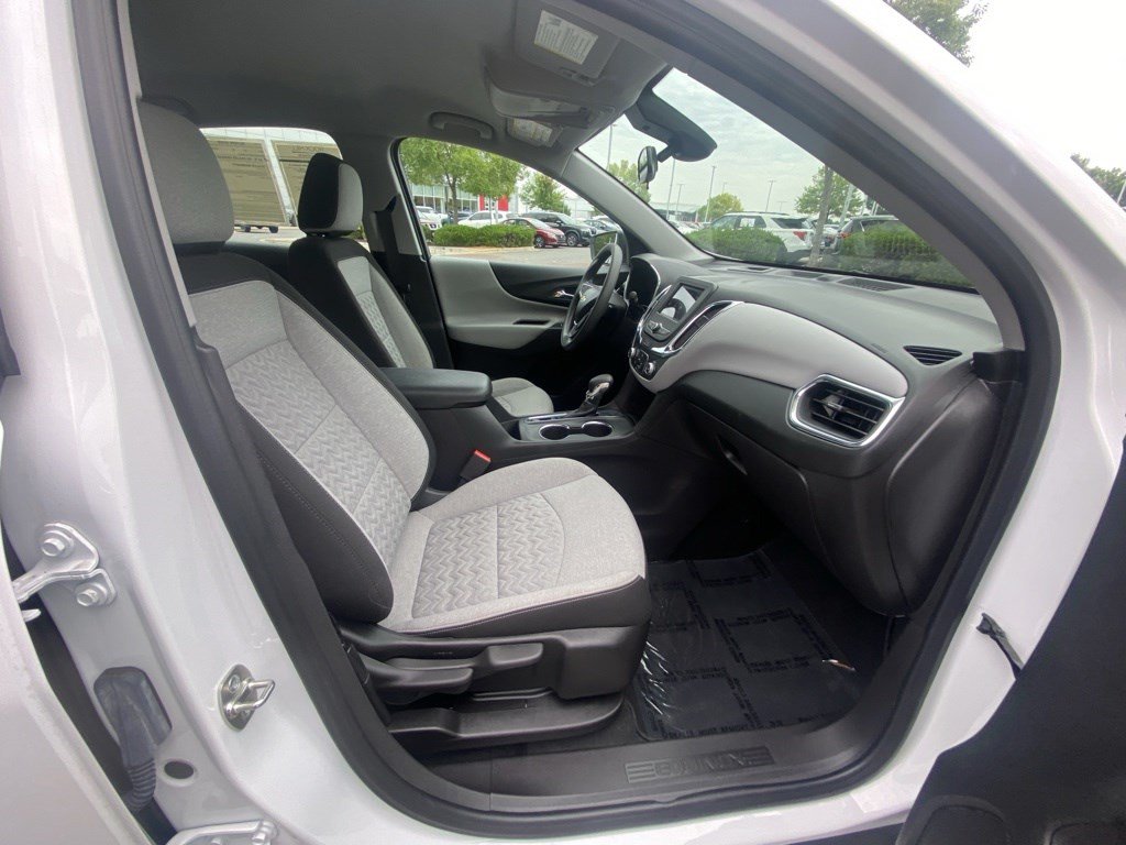Used 2024 Chevrolet Equinox LS FWD image 38