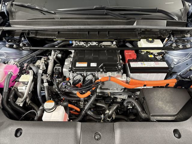 Used 2023 Lexus RZ 450e Premium w/ Accessory Package (2T) image 30