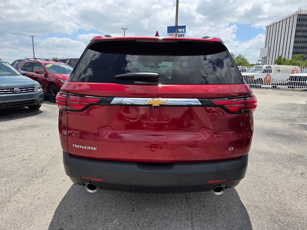 Certified 2023 Chevrolet Traverse LT FWD image 13