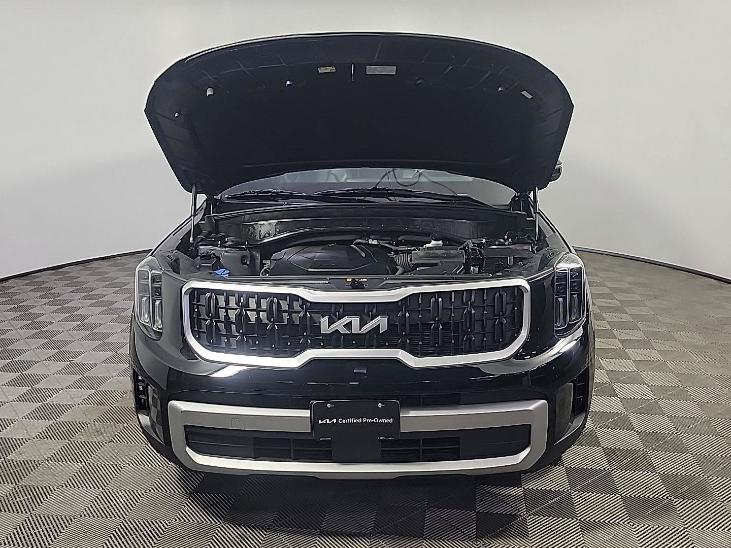Certified 2023 Kia Telluride LX AWD/4WD image 14