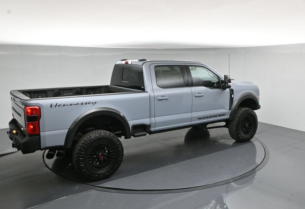 New 2026 Ford F250 Lariat w/ Black Appearance Package AWD/4WD image 44