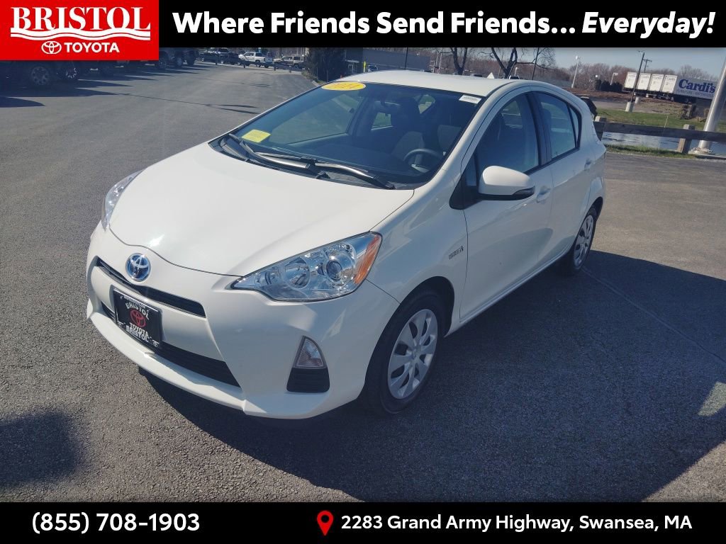 Used 2014 Toyota Prius C Two image 3