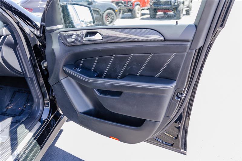 Used 2016 Mercedes-Benz GLE 63 AMG S image 27