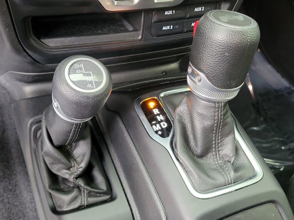 Used 2022 Jeep Wrangler Willys image 29