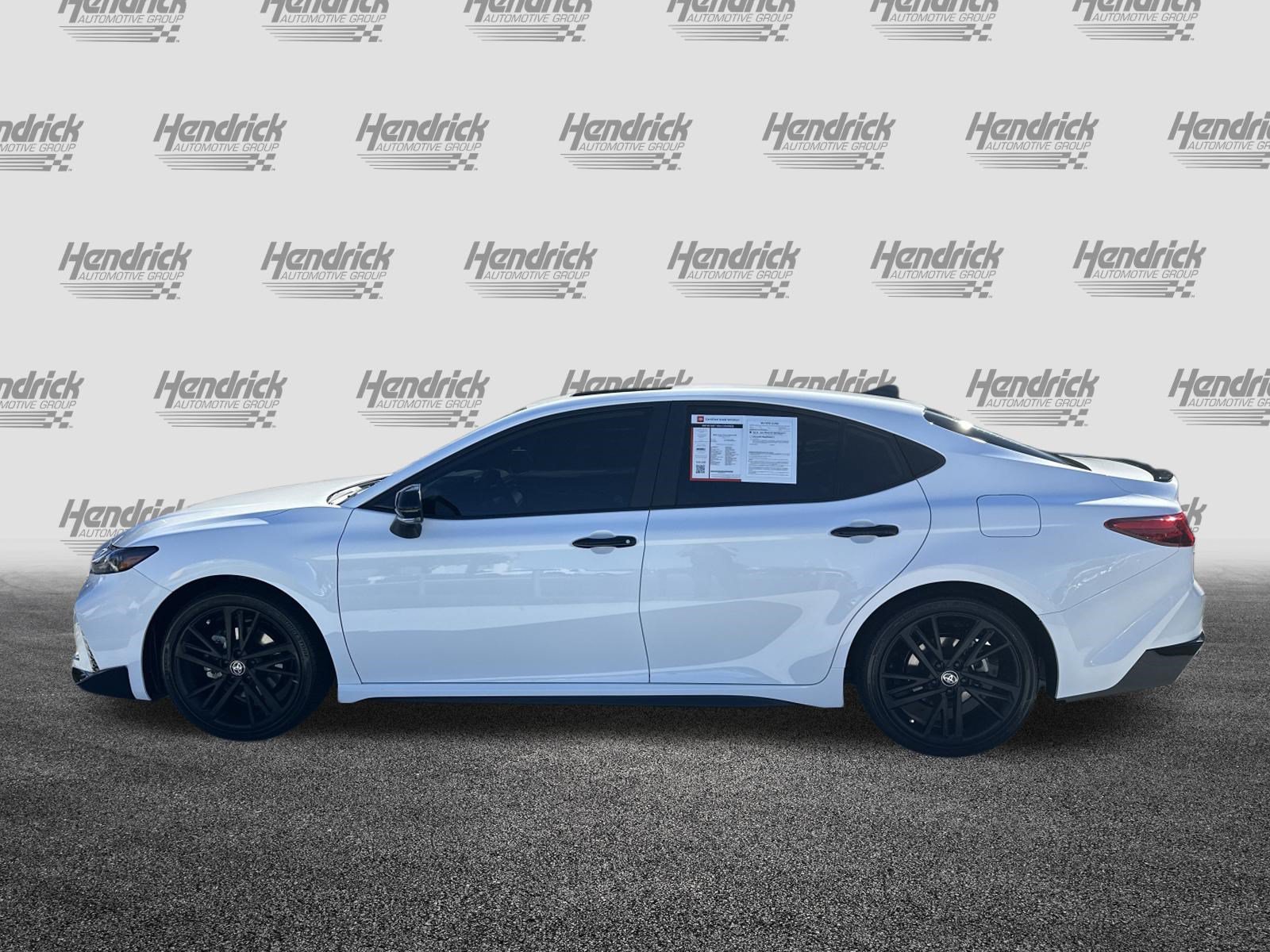 Used 2026 Toyota Camry Hybrid w/ Multimedia Upgrade Package FWD image 7