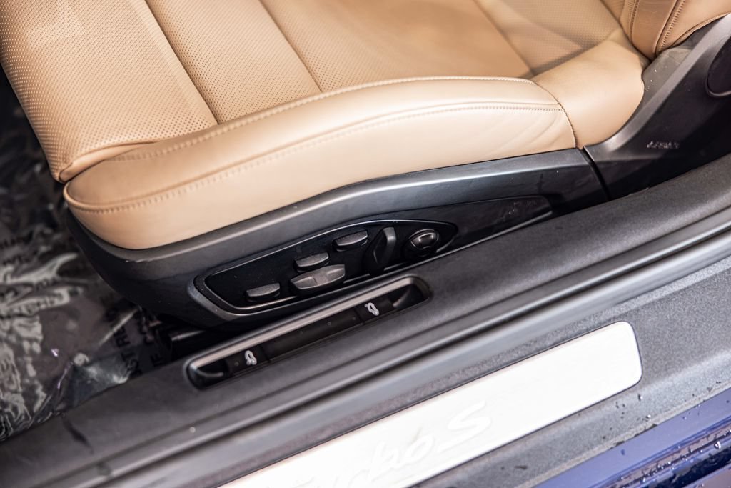 Used 2024 Porsche 911 Turbo S AWD/4WD image 18