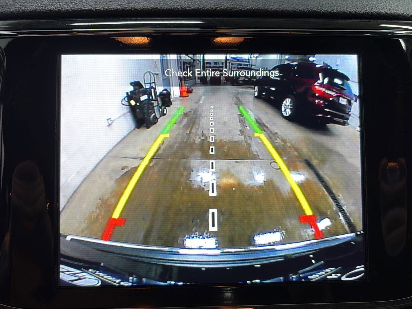 Used 2022 Jeep Grand Cherokee Limited AWD/4WD image 15