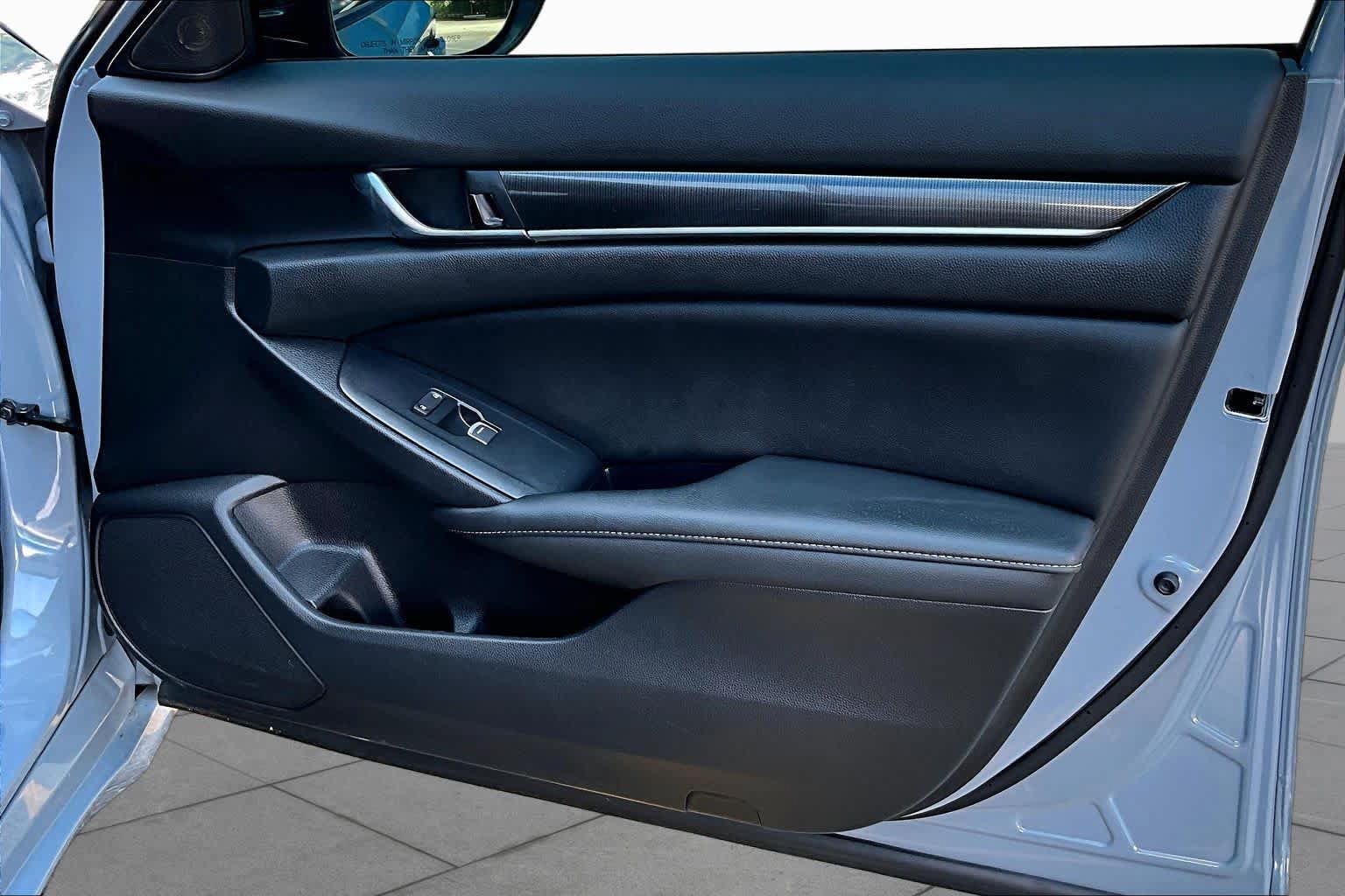 Used 2022 Honda Accord Sport image 23