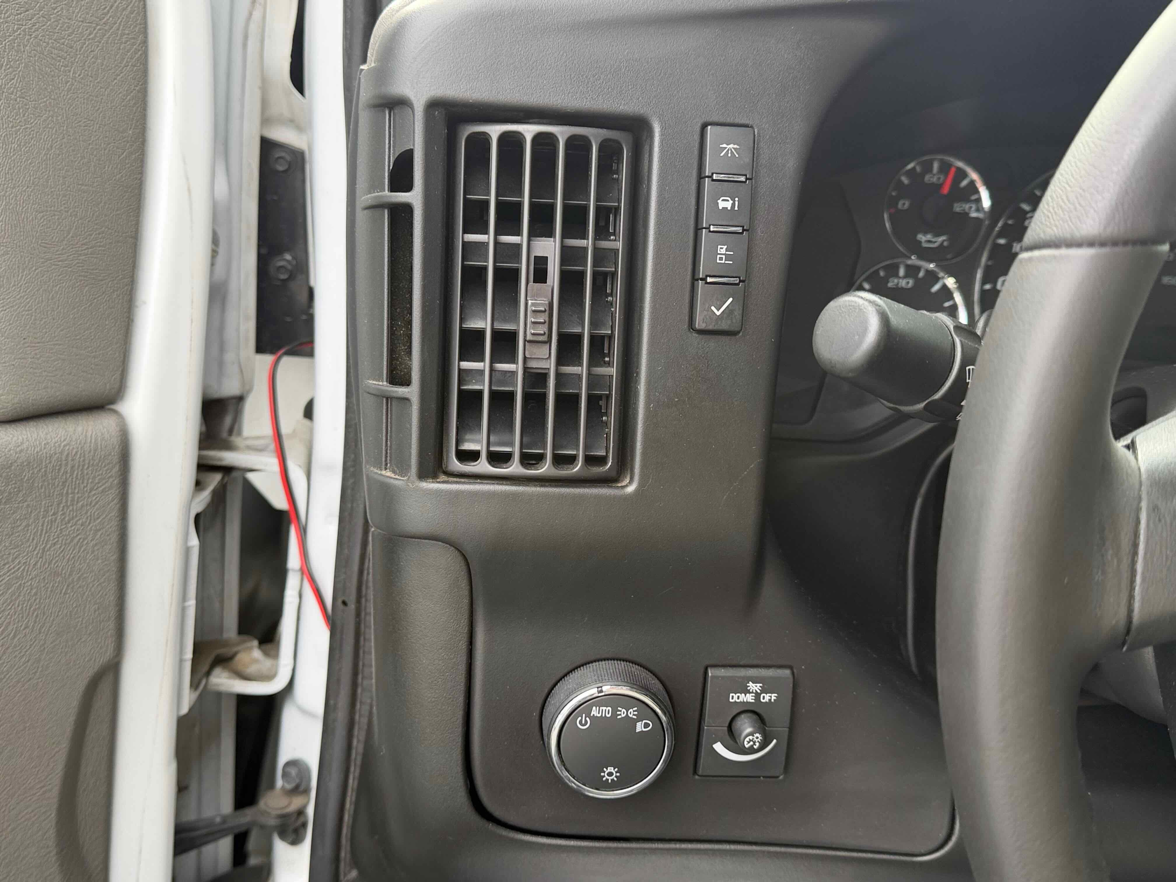 Used 2023 GMC Savana 2500 w/ Driver Convenience Package image 23