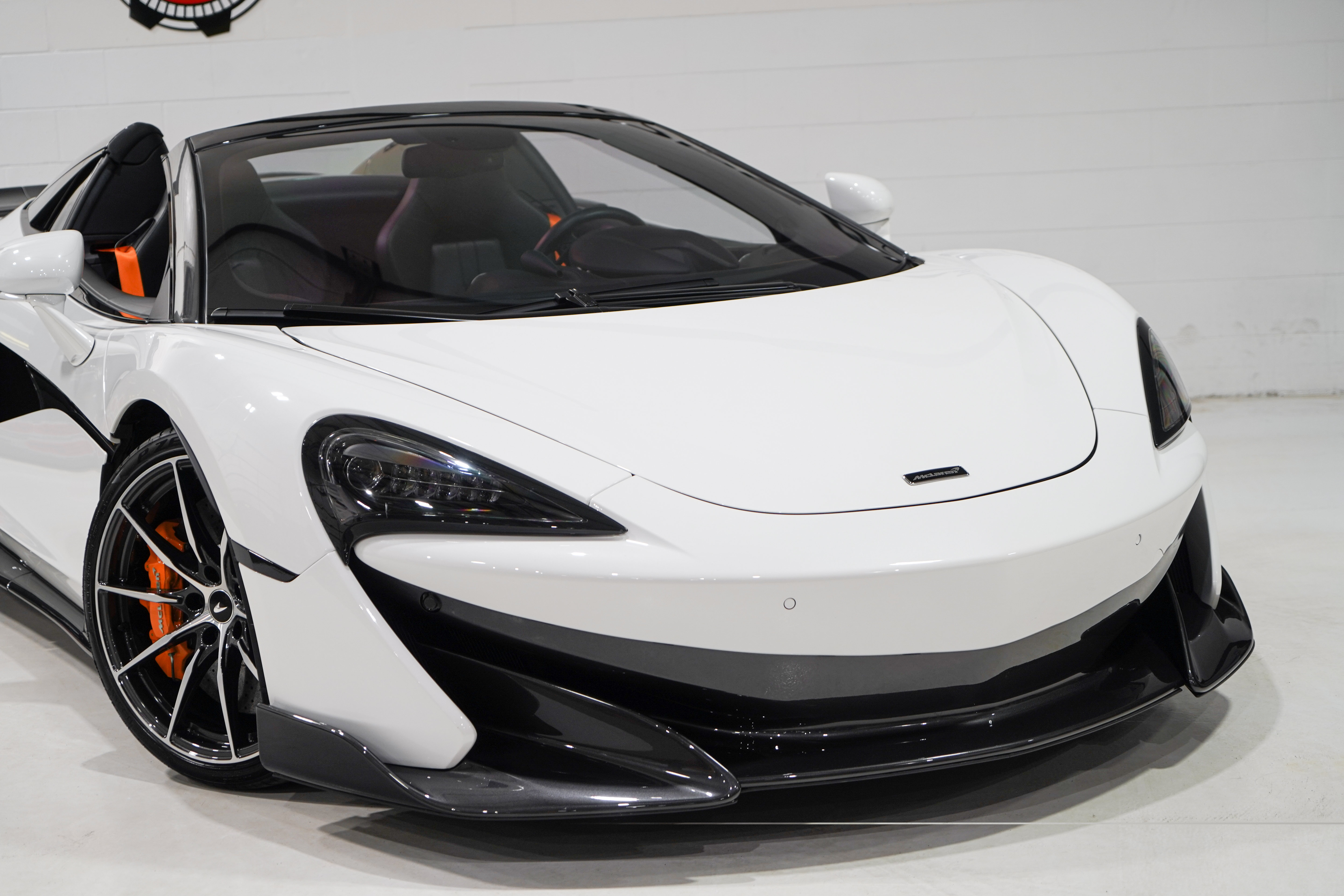 Used 2020 McLaren 600LT Spider RWD image 27