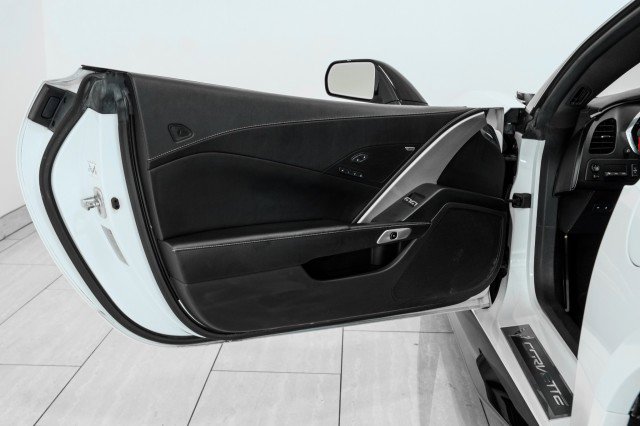 Used 2014 Chevrolet Corvette Stingray Convertible w/ 2LT Preferred Equipment Group RWD image 38