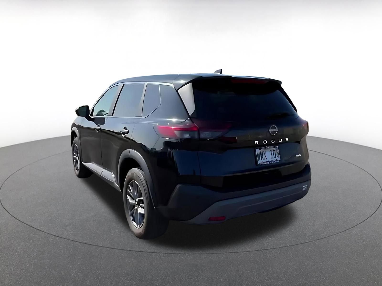 Used 2024 Chevrolet Malibu LT image 11