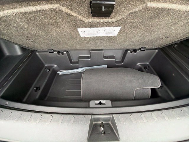 Used 2023 Chevrolet Traverse LT w/ Midnight/Sport Edition AWD/4WD image 28
