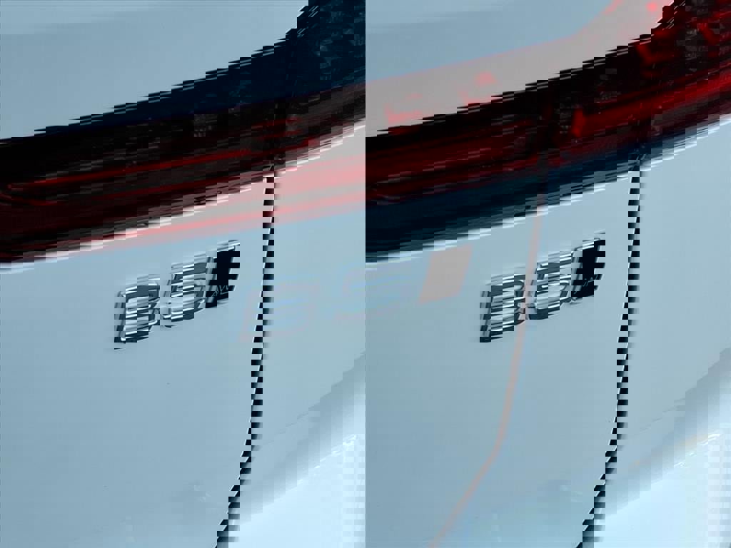 New 2026 Volvo XC60 B5 Plus w/ Protection Package Premier image 6