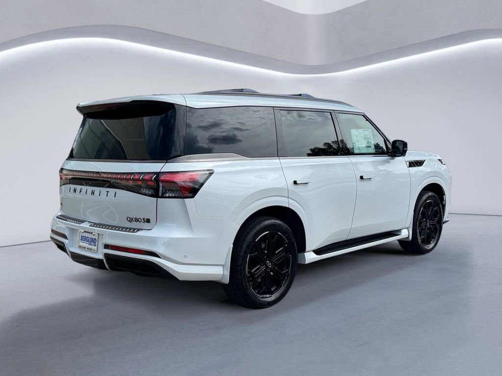 New 2026 INFINITI QX80 4WD w/ Sport Exterior Package image 4