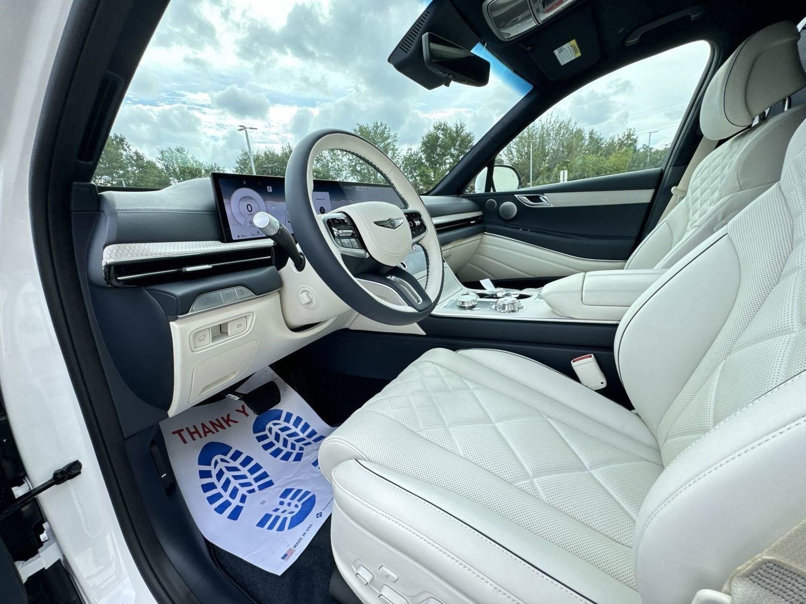 New 2025 Genesis GV80 3.5T Prestige image 15