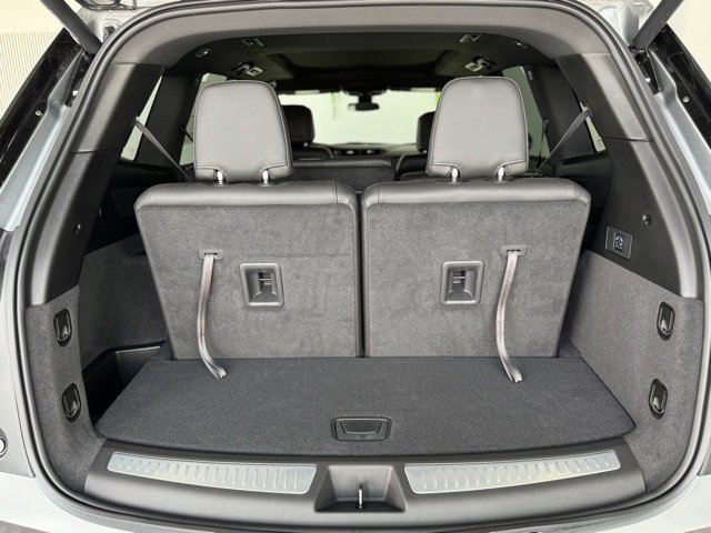 New 2025 Cadillac XT6 Luxury image 42