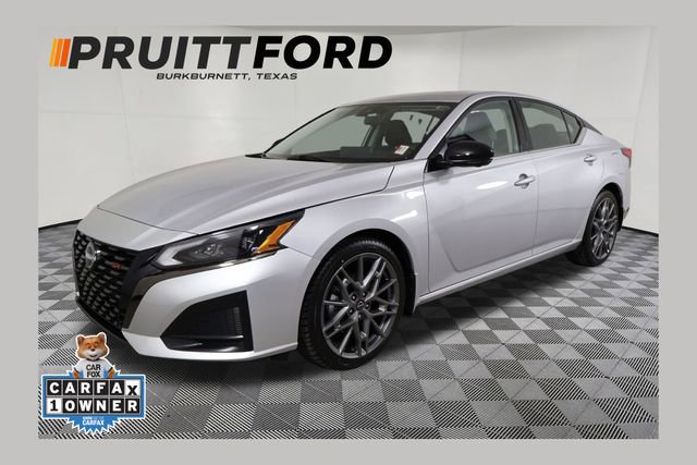 Used 2023 Nissan Altima 2.0 SR image 1