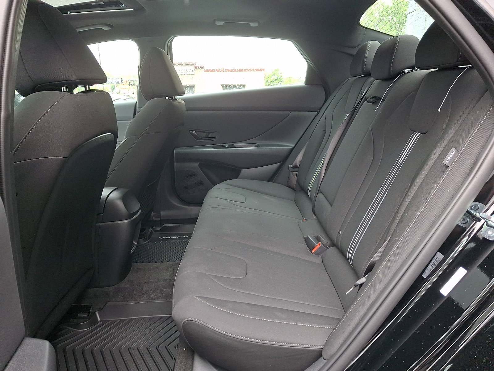 New 2026 Hyundai Elantra SEL Sport FWD image 6