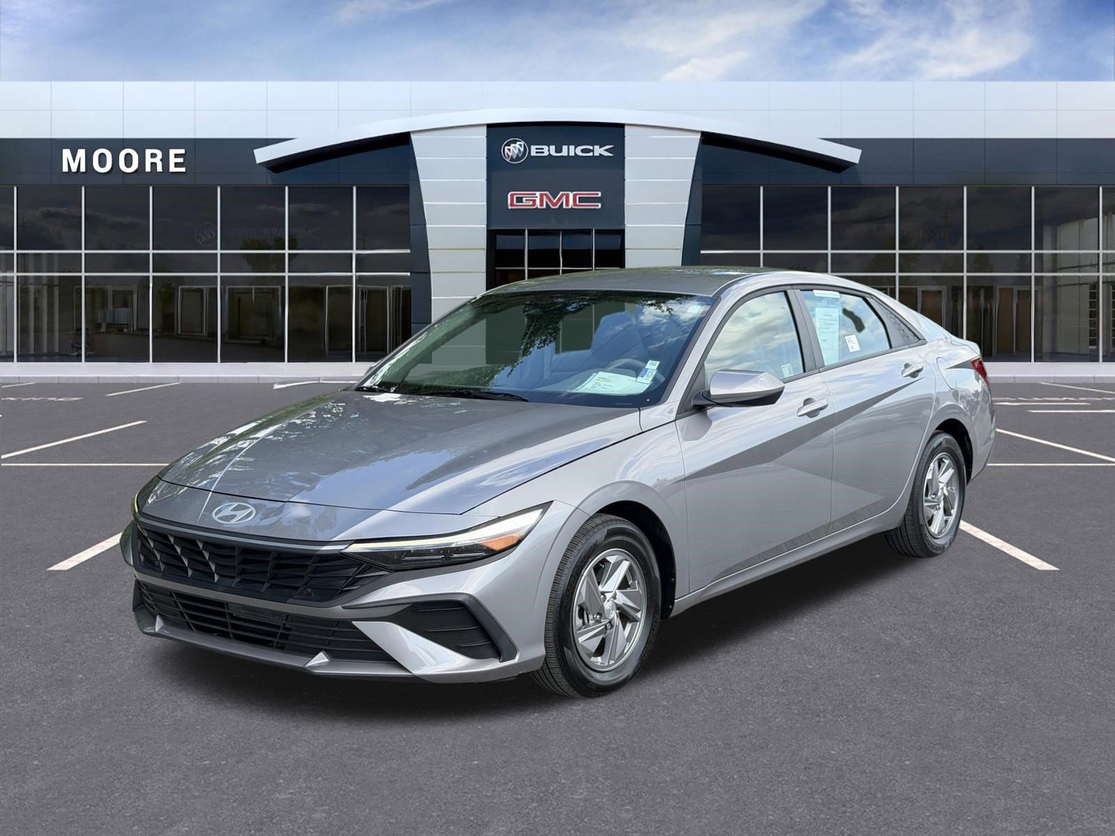 Used 2025 Hyundai Elantra SE w/ Cargo Package FWD image 7