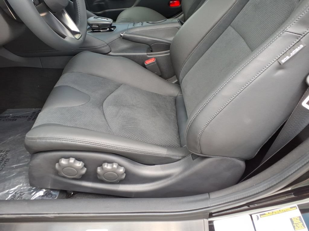 New 2026 Nissan Z Performance w/ Floor Mat Package RWD image 17