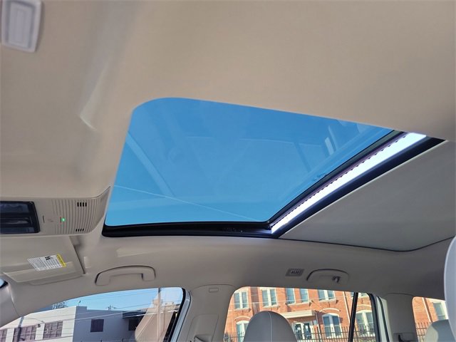 Used 2024 Volkswagen Atlas SEL Premium R-Line image 23