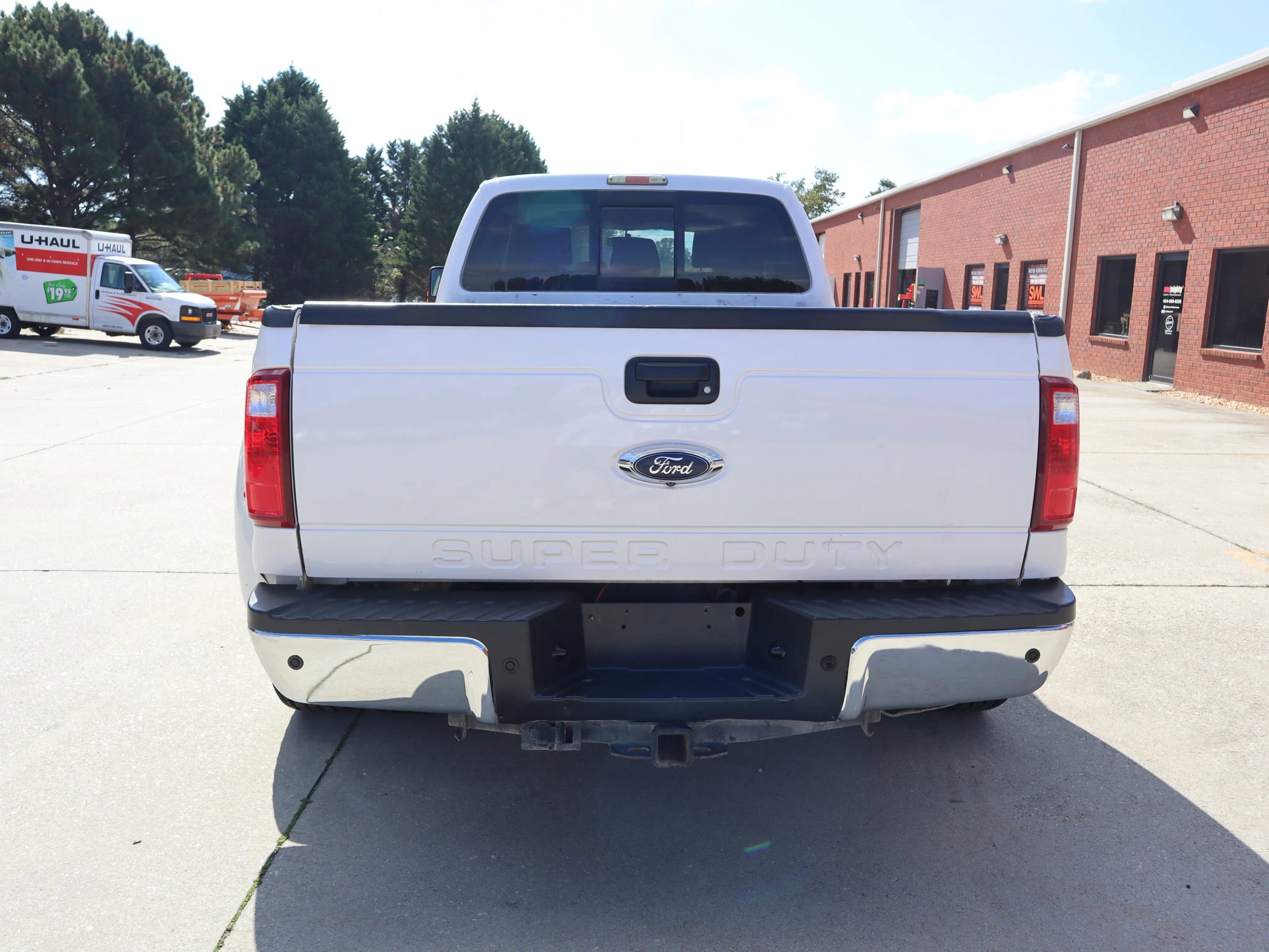 Used 2015 Ford F350 King Ranch w/ King Ranch w/Chrome Package image 4