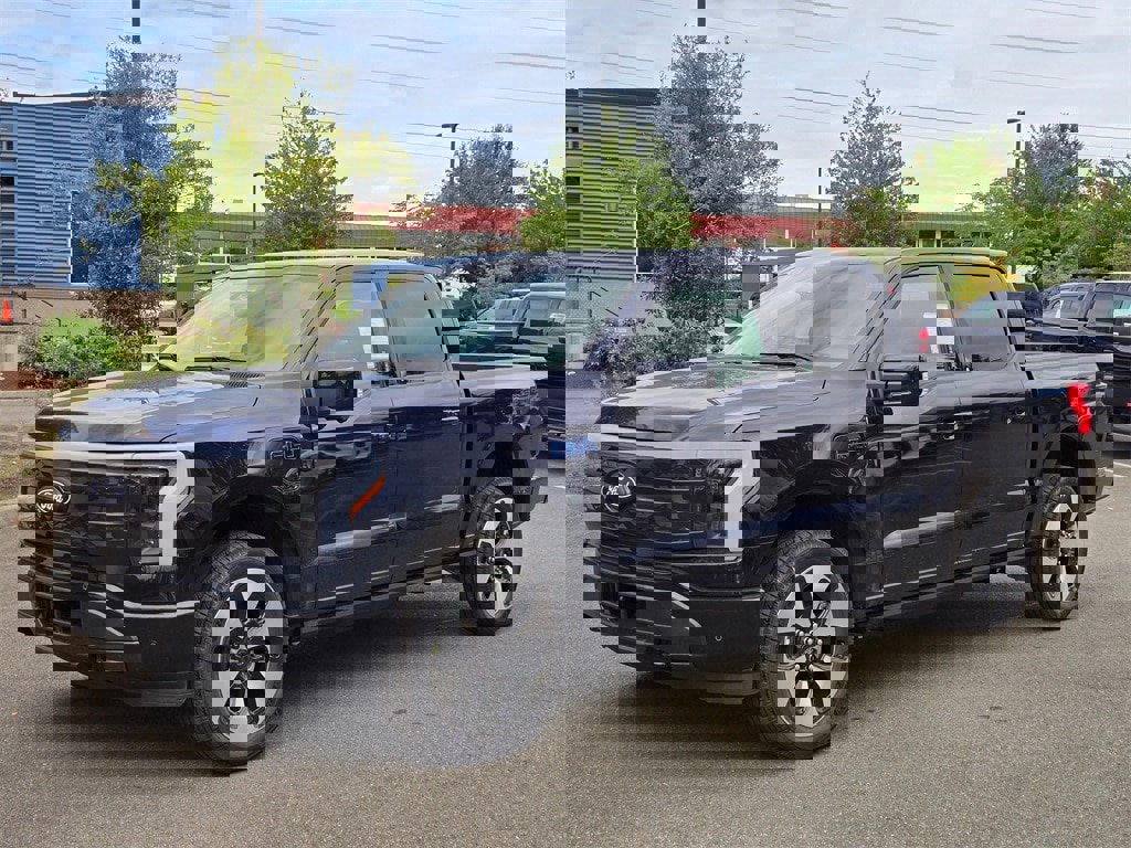 New 2025 Ford F150 Lightning Platinum