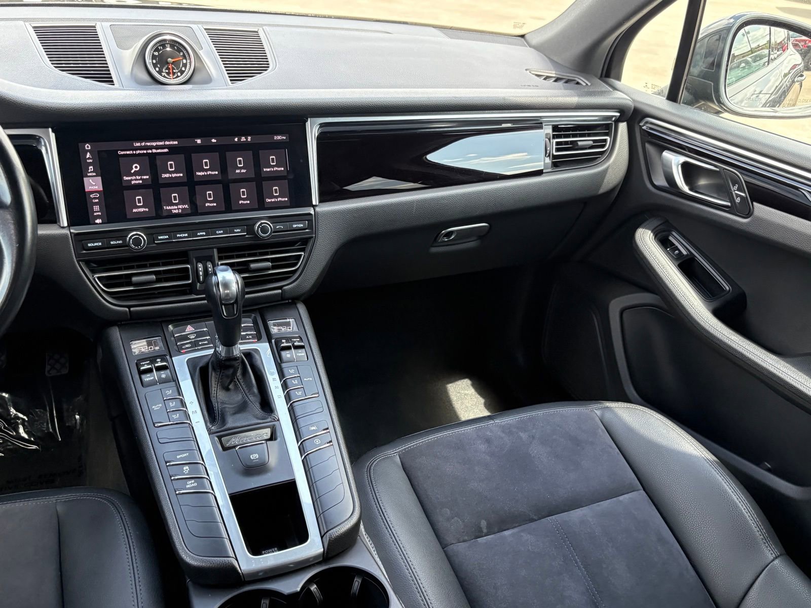 Used 2020 Porsche Macan image 15