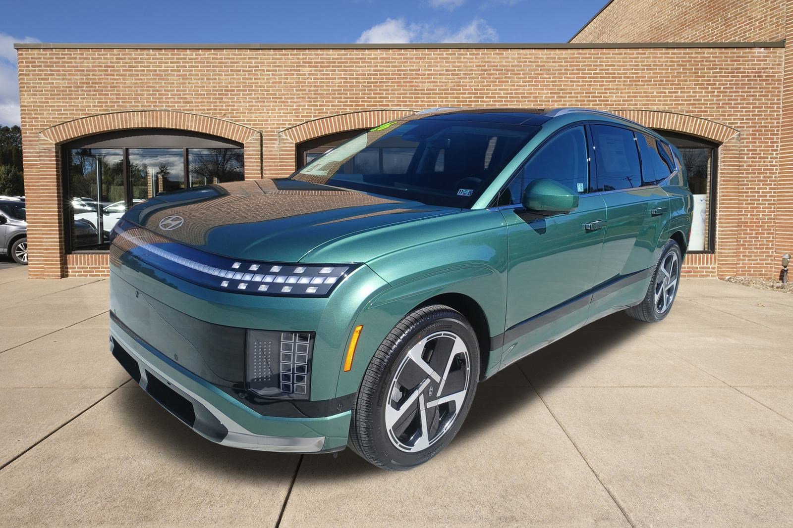 New 2026 Hyundai Ioniq 9 Calligraphy image 8