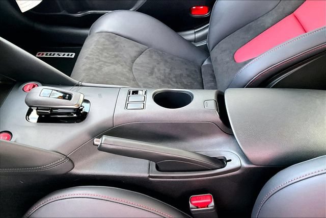 New 2026 Nissan Z NISMO w/ Floor Mat Package RWD image 12