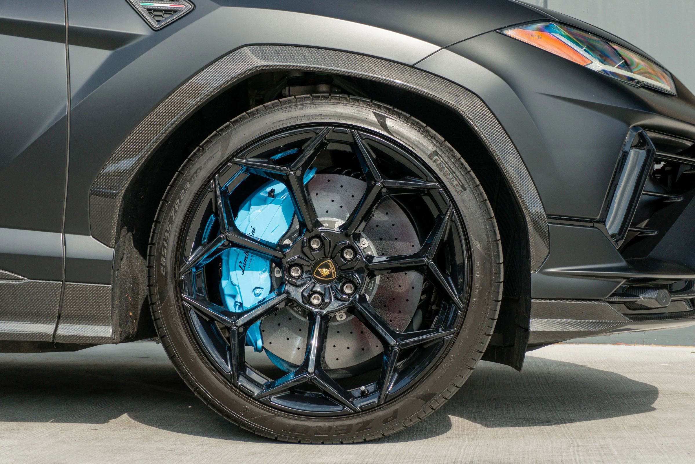 Used 2024 Lamborghini Urus Performante image 41