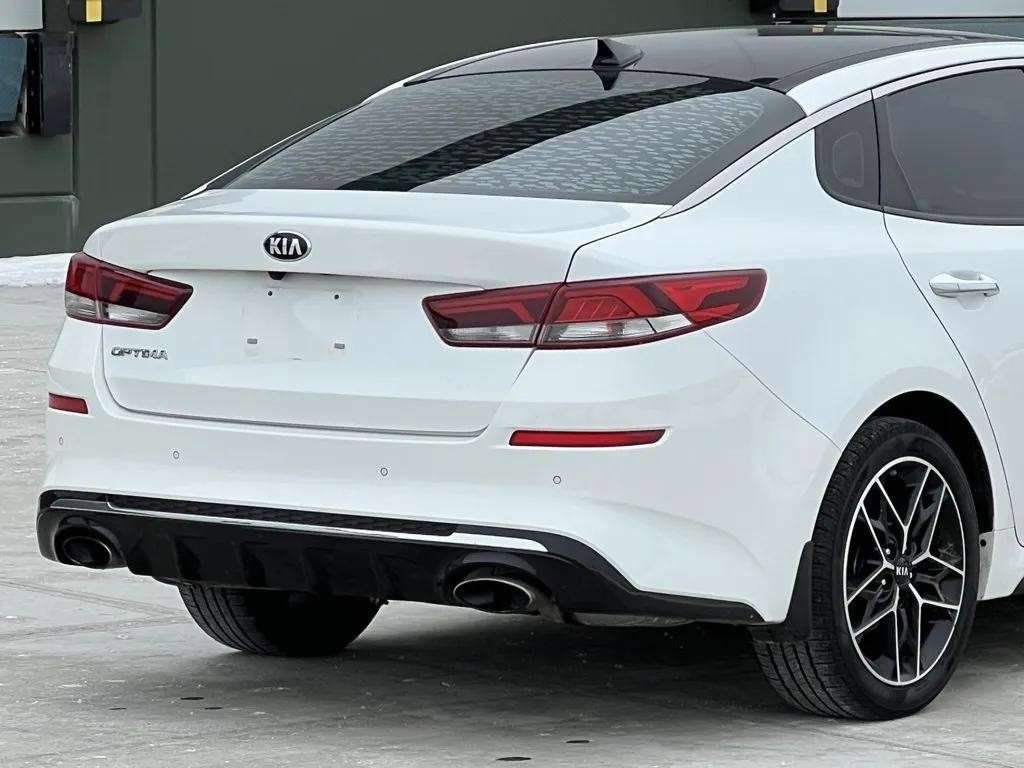 Used 2020 Kia Optima SE image 9