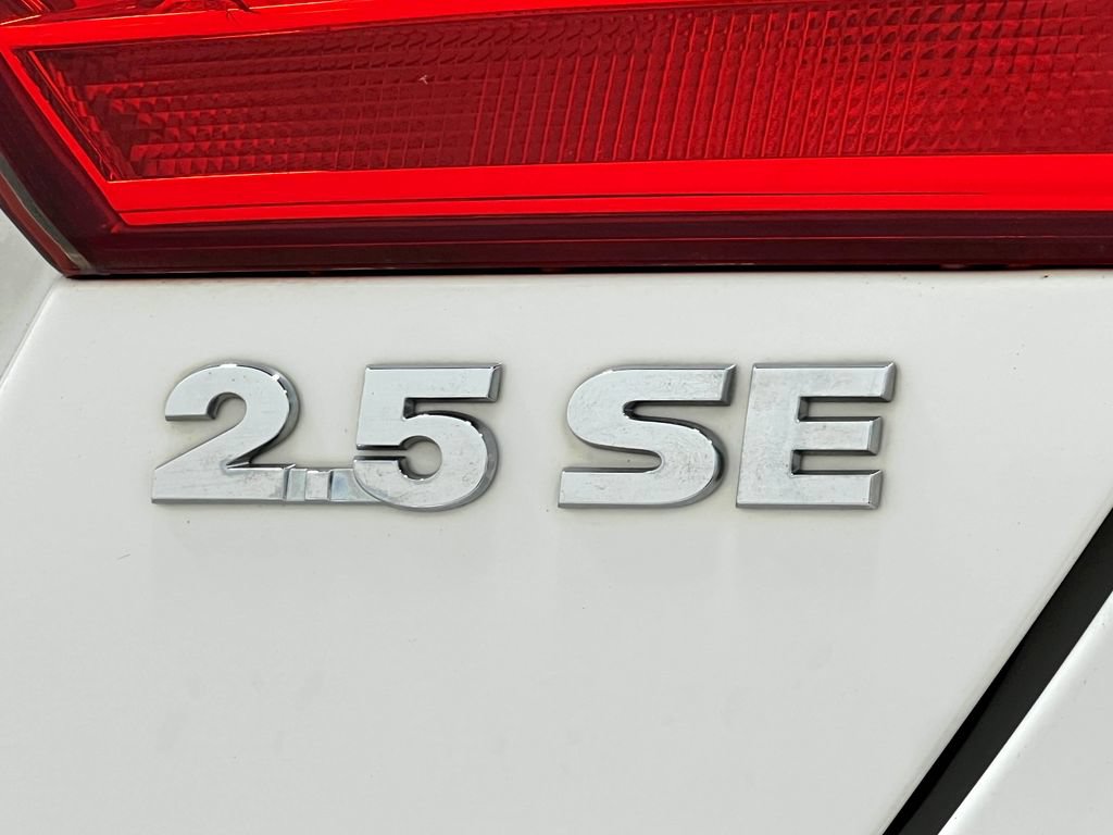 Used 2012 Volkswagen Jetta SE FWD image 39