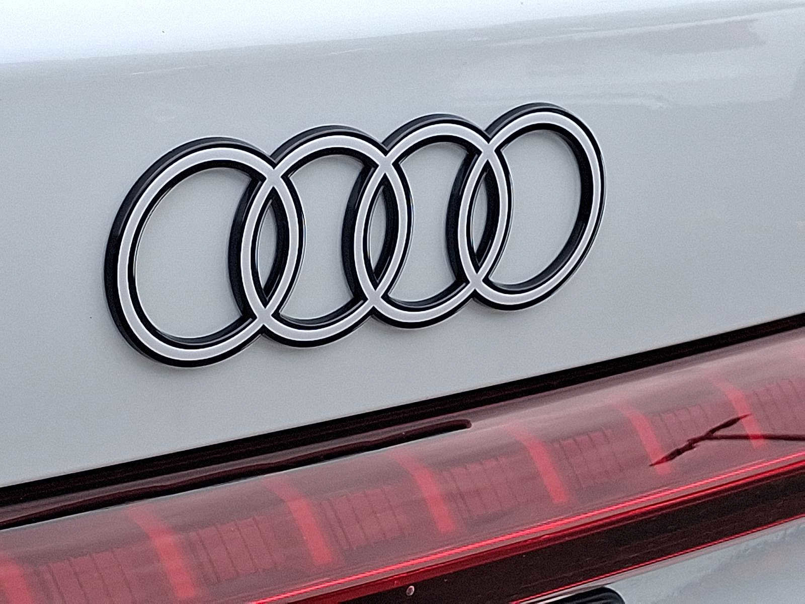 New 2025 Audi A5 2.0T Premium Plus image 18