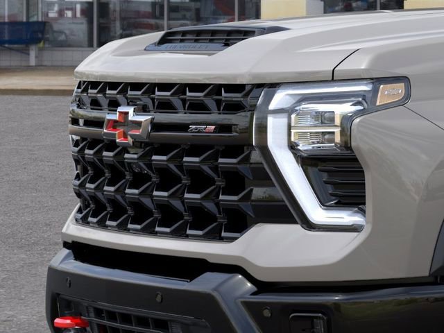 New 2026 Chevrolet Silverado 2500 ZR2 AWD/4WD image 13