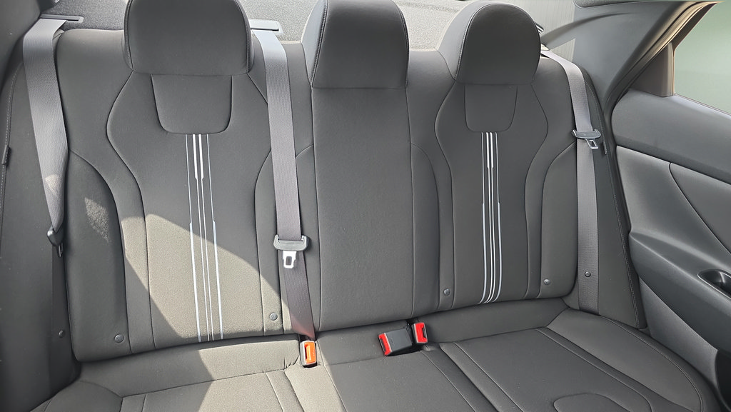 New 2026 Hyundai Elantra Sport FWD image 27