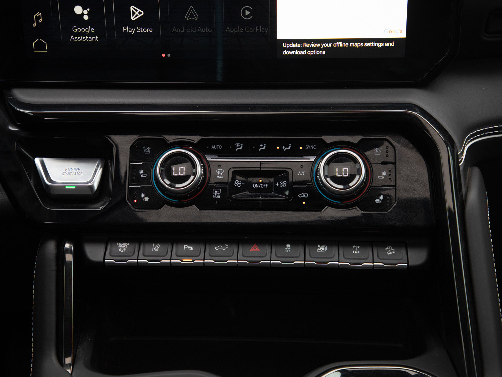 Used 2025 GMC Sierra 2500 AT4X image 19