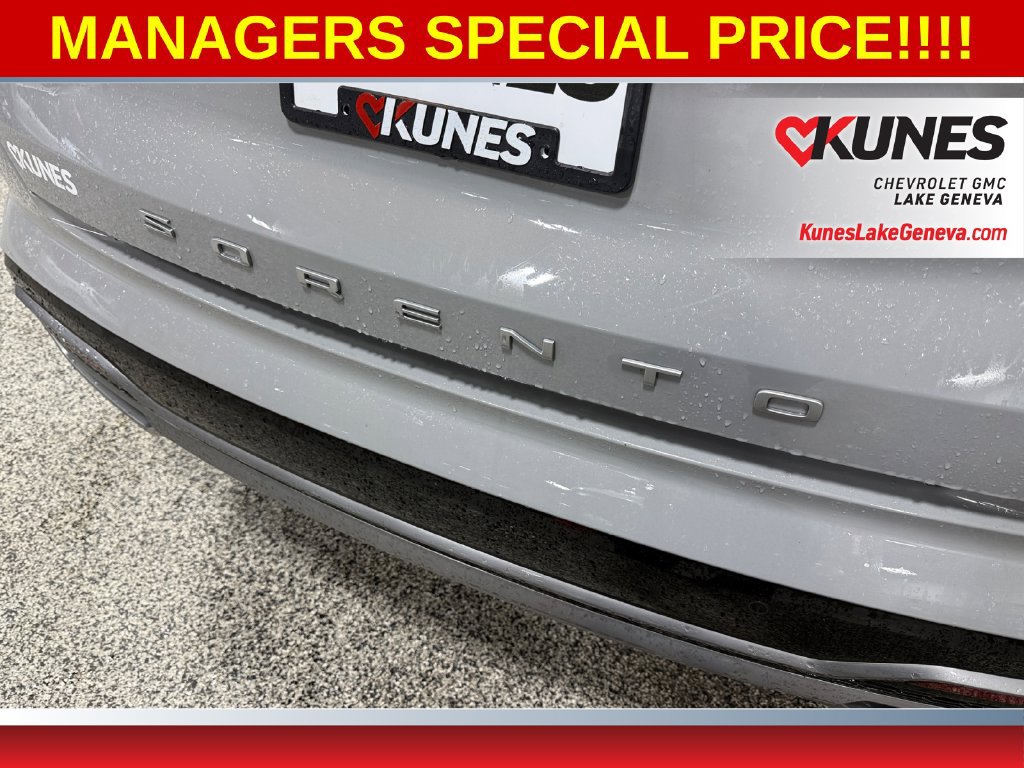 Used 2022 Kia Sorento SX FWD image 44