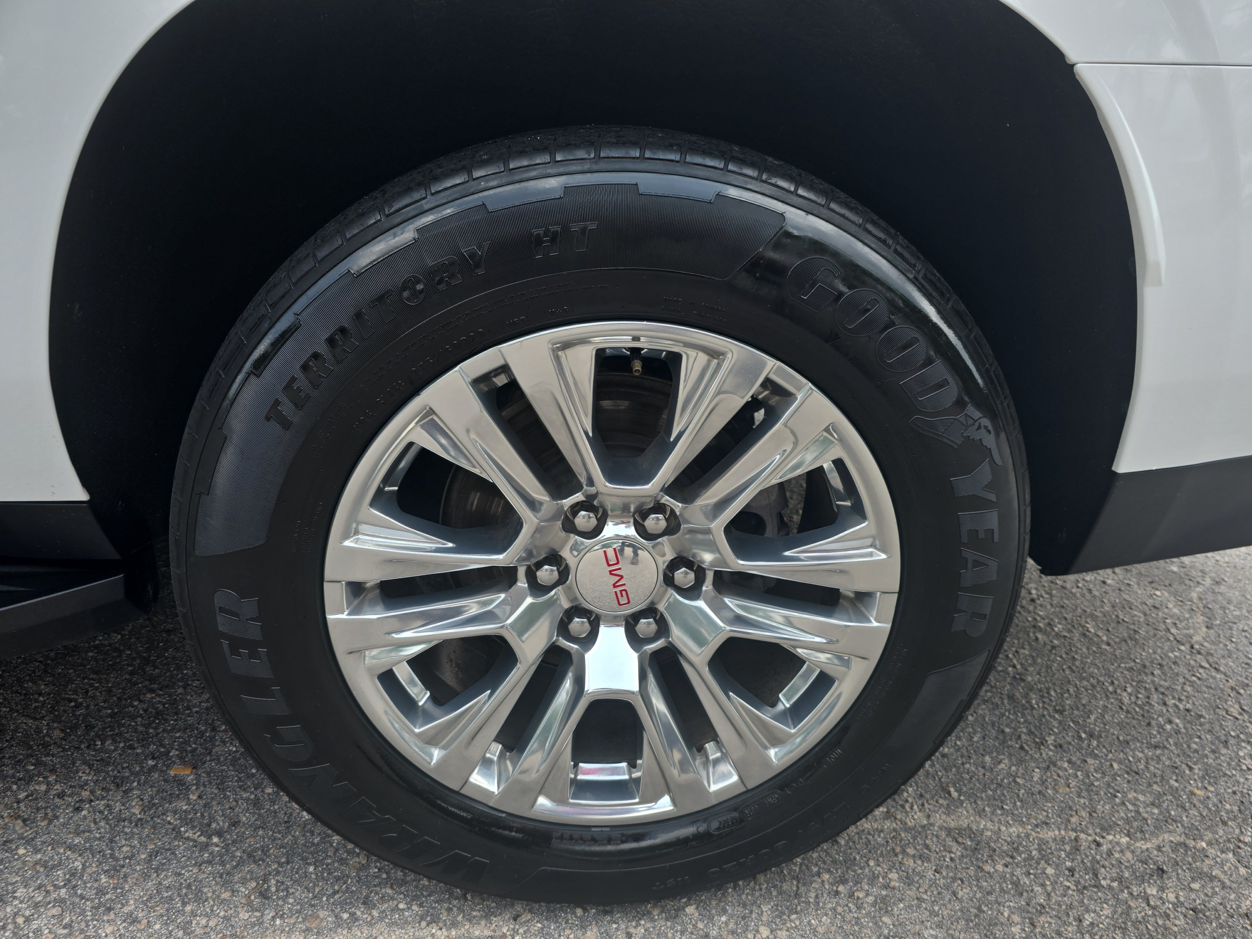 Used 2021 GMC Yukon XL Denali RWD image 34