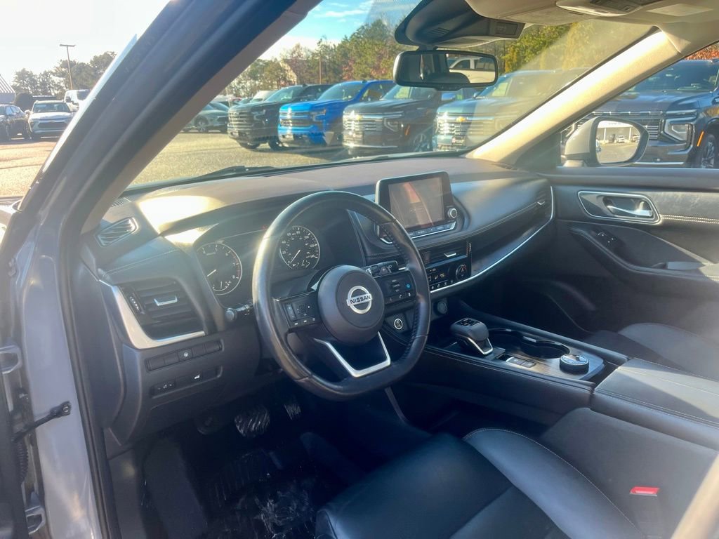 Used 2021 Nissan Rogue SL image 12