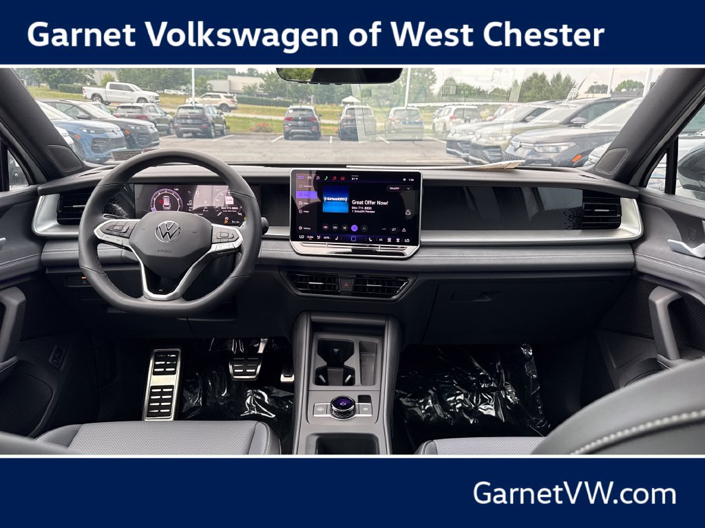 New 2026 Volkswagen Tiguan SE R-Line AWD/4WD image 15