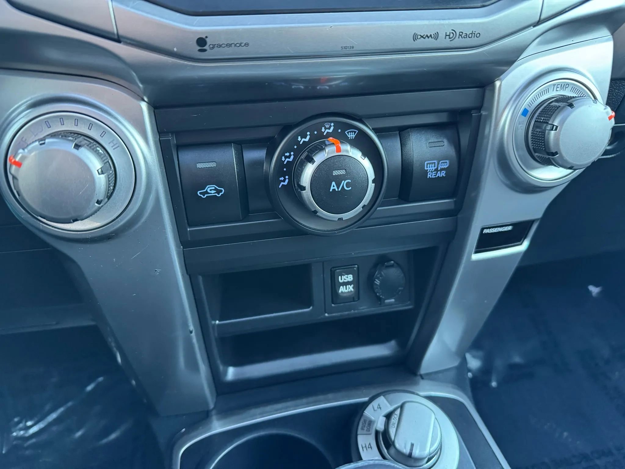Used 2017 Toyota 4Runner SR5 Premium image 39